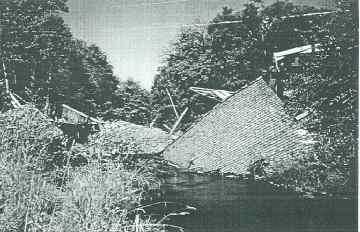 The day after the Wimer bridge collapse, July 7, 2003.<br>Photo by Dennis
Rasmussen.